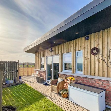 Orchard Chalet Arnhall Exterior foto